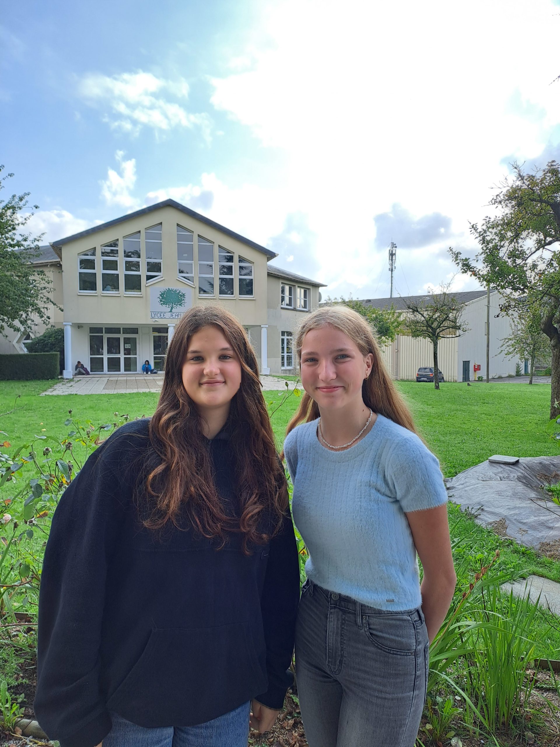 Deux élèves Allemandes au Lycée